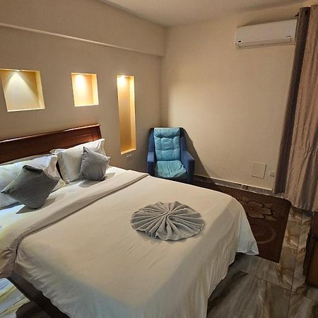 Midpoint Sea View - Families Only Apartment Alexandria Luaran gambar